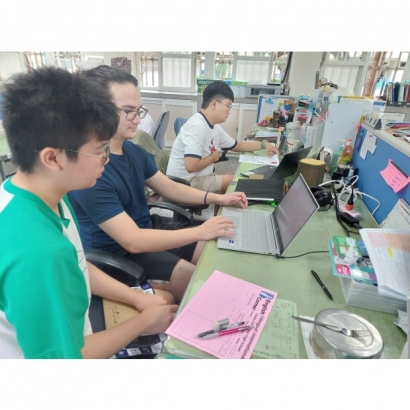 提供學生多元口說英語機會