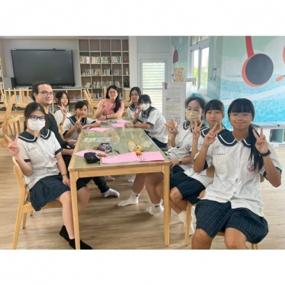 English Corner Team Exercise